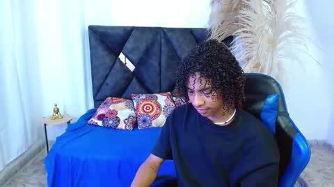 Angel online show from March 12, 9:33 pm