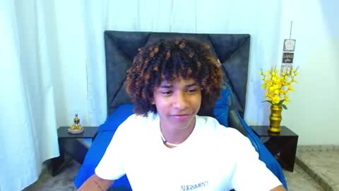 Angel online show from July 10, 9:27 pm