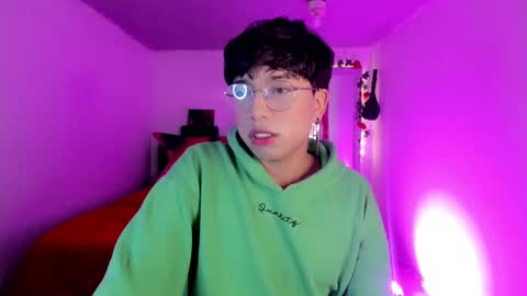 Angel  online show from November 11, 7:24 am