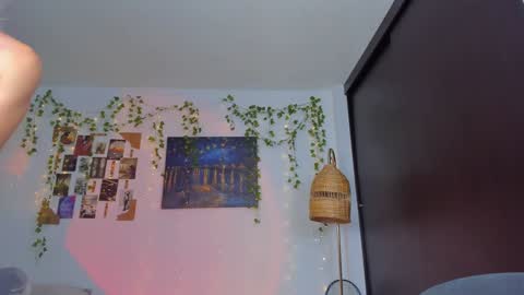 Angel online show from January 20, 6:10 pm