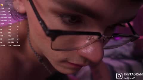 Angelo I work from home this is my room  online show from October 27, 7:10 am