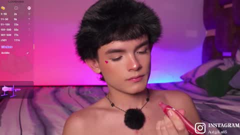 Angelo I work from home this is my room  online show from October 29, 5:32 am