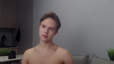 Angel online show from March 6, 10:34 am