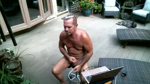 anoaklawnguy online show from July 25, 2:47 pm
