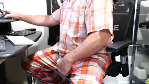 D online show from October 29, 2:31 pm