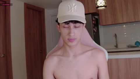 TONY NEW ACCOUNT online show from April 1, 12:34 am