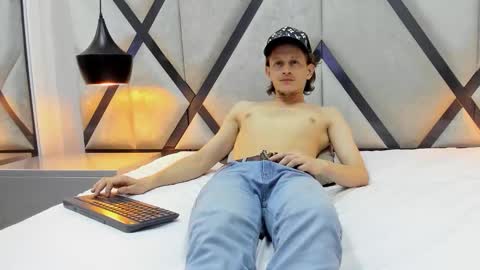 Anthonny Vegas online show from March 22, 2:16 am