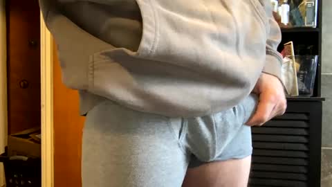 Snapshot of anthony_whitestallion chatting on February 1, 6:08 pm Anthony online show from February 1, 6:08 pm