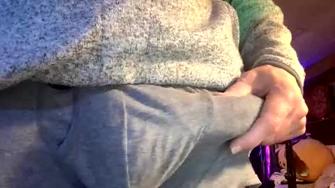 Snapshot of anthony_whitestallion chatting on February 22, 12:08 pm Anthony online show from February 22, 12:08 pm