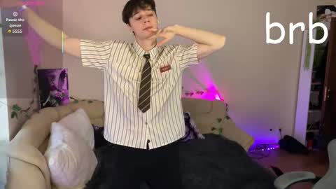 Anthony online show from March 28, 6:52 pm