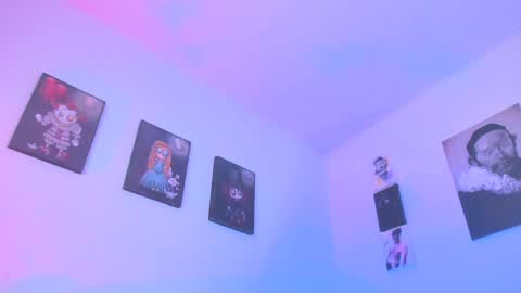   online show from January 25, 3:30 pm