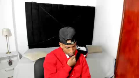 Snapshot of anthoy_wayans chatting on September 9, 12:32 am       online show from September 9, 12:32 am