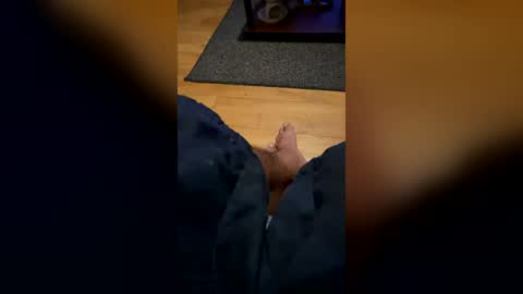 antonio_bugz online show from August 5, 9:47 am