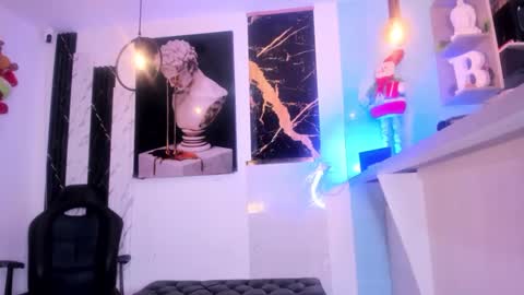 brendan and stiiven online show from December 18, 5:59 am