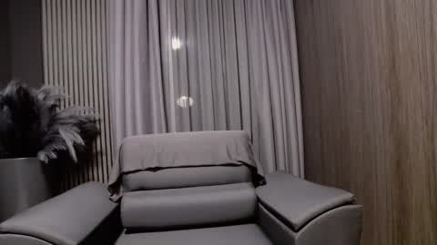 HI My name is Antonio online show from April 15, 7:03 pm