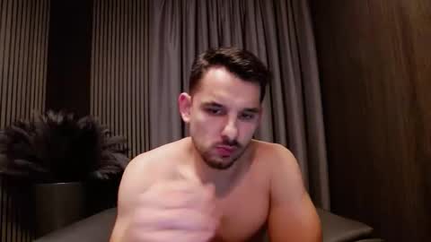 HI My name is Antonio online show from February 14, 8:15 pm