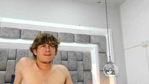 Snapshot of antthony_kings chatting on October 15, 8:27 pm Anthony King online show from October 15, 8:27 pm