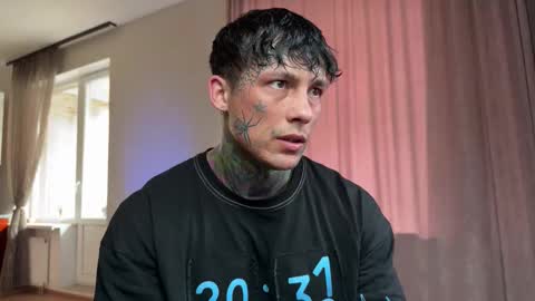 Tom online show from March 10, 10:10 am