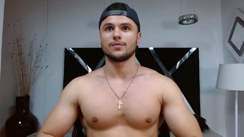 Apolo online show from February 8, 4:57 am