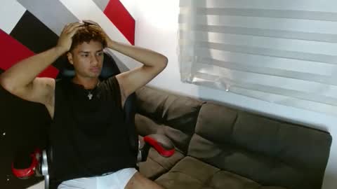 apolo_xxx1 online show from June 5, 12:15 am