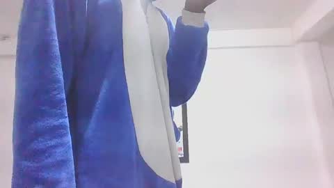 apoloblackbig online show from March 10, 7:55 am