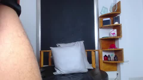 AquilesElpapi online show from January 20, 10:40 am