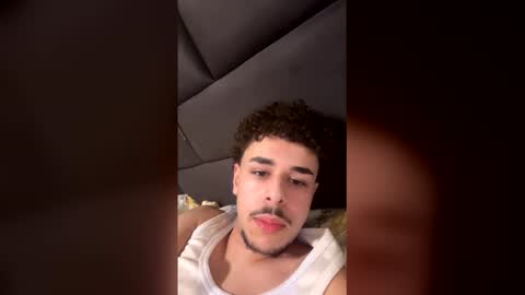 arabboyrayyan online show from May 30, 9:37 pm