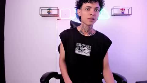 Arceluz  online show from January 31, 7:29 pm