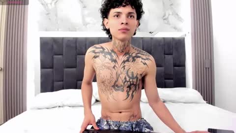 Arceluz  online show from February 10, 6:53 am