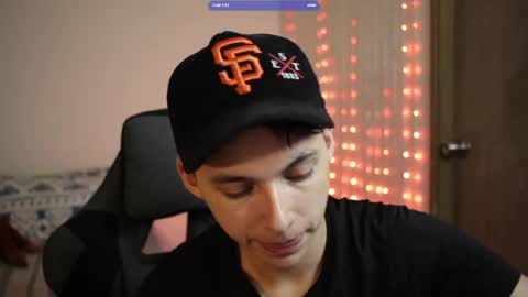 ARCHIBALDO online show from April 10, 12:17 am