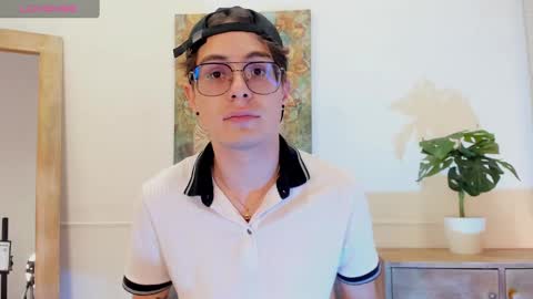 Archie online show from January 23, 1:45 pm