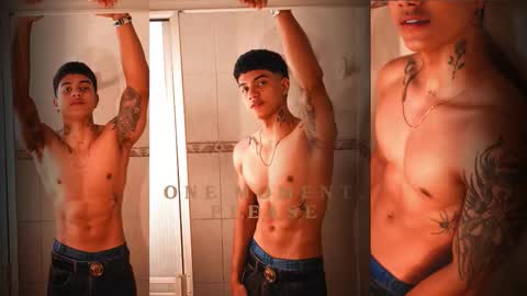 aress444 online show from October 31, 7:28 pm