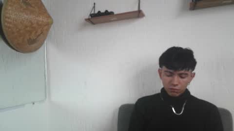 Ares online show from October 25, 1:02 pm