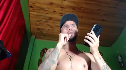 arian pervert online show from December 30, 3:57 pm