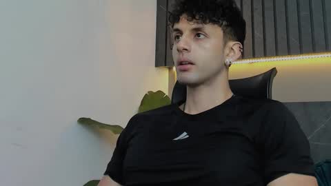 ariasaadeh online show from September 24, 12:14 pm