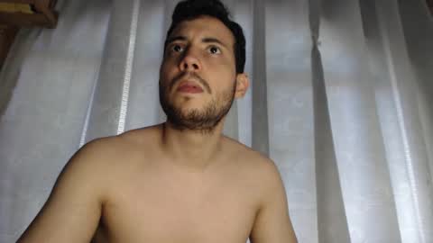 Snapshot of armando_2002 chatting on January 30, 5:06 pm ARMANDO online show from January 30, 5:06 pm