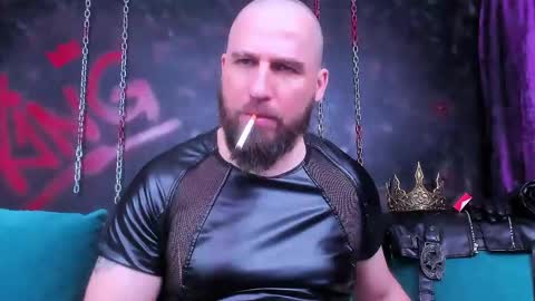 Armando online show from May 25, 11:00 pm