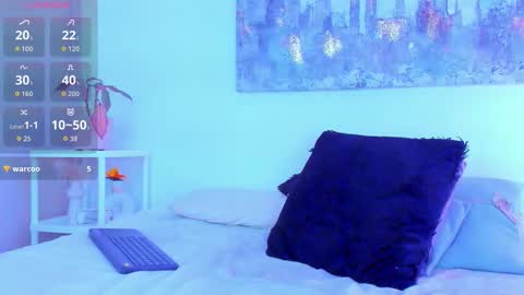   online show from November 30, 9:11 am