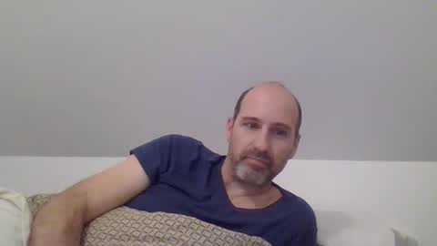 arnaud502700 online show from December 29, 6:45 am