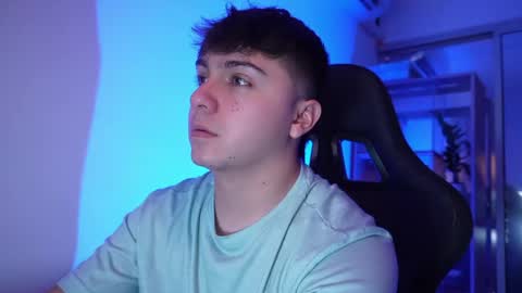 aron__cooper online show from May 30, 3:06 am