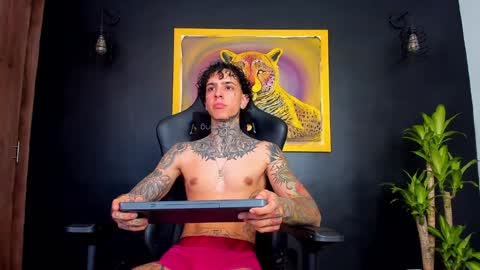 Aron ford online show from January 4, 6:40 pm