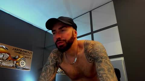 AronGrant online show from February 9, 11:04 am