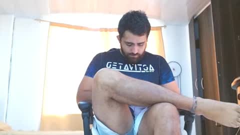 aronmiller online show from February 8, 12:39 pm