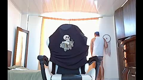 aronmiller online show from March 9, 1:37 pm