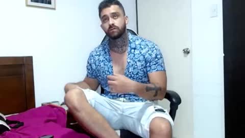 aronmiller online show from September 28, 7:45 pm