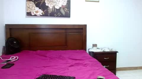 aronmiller online show from September 22, 5:45 pm