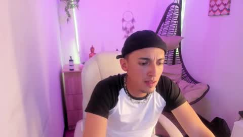 Aron online show from December 22, 12:46 pm