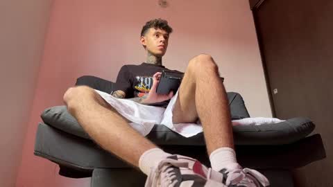   online show from March 10, 6:34 pm