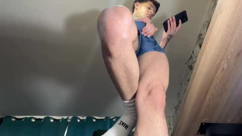   online show from December 15, 11:45 am