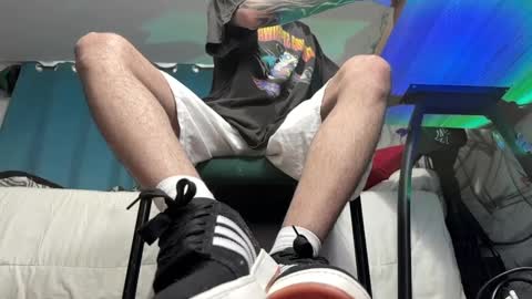   online show from February 11, 11:21 am